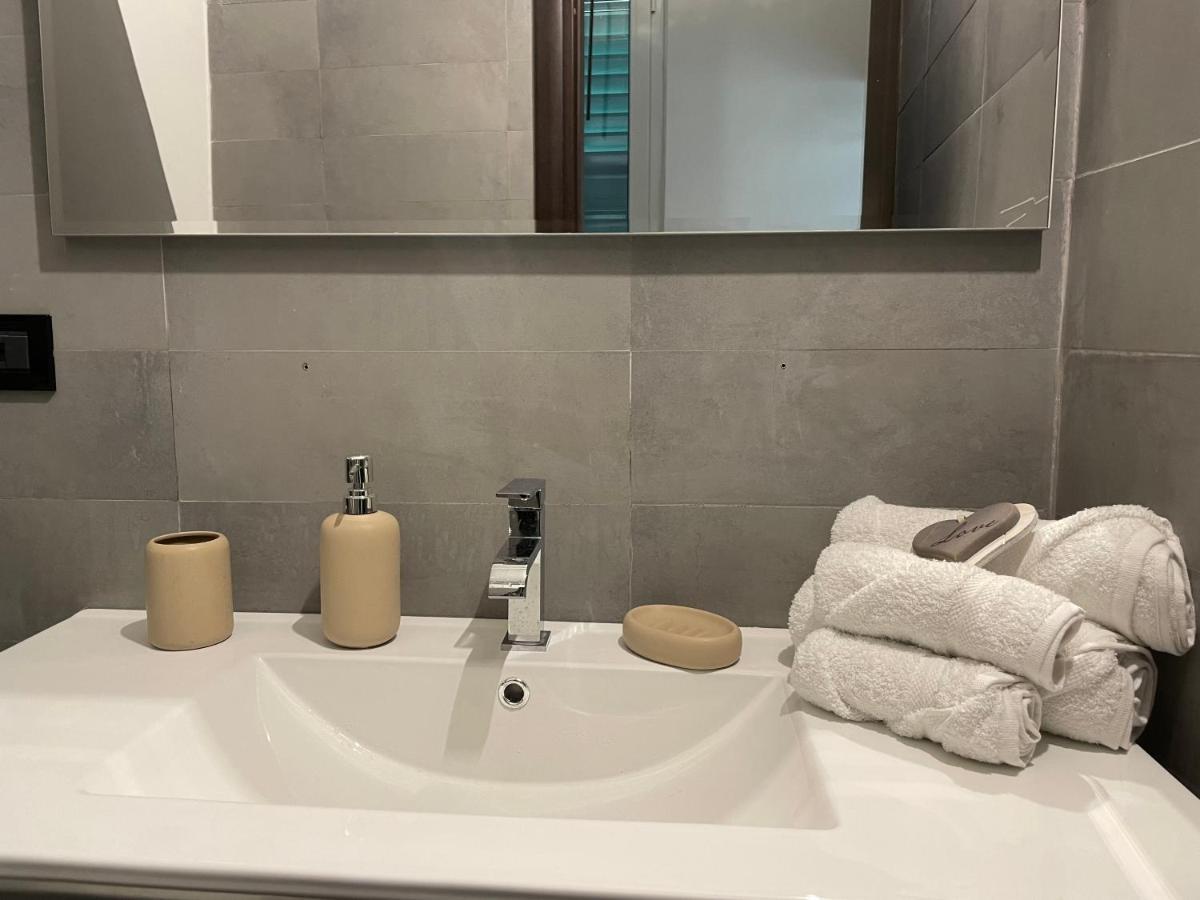La Chicca Acquario Luxury Viewpoint Apartment Genoa Ngoại thất bức ảnh